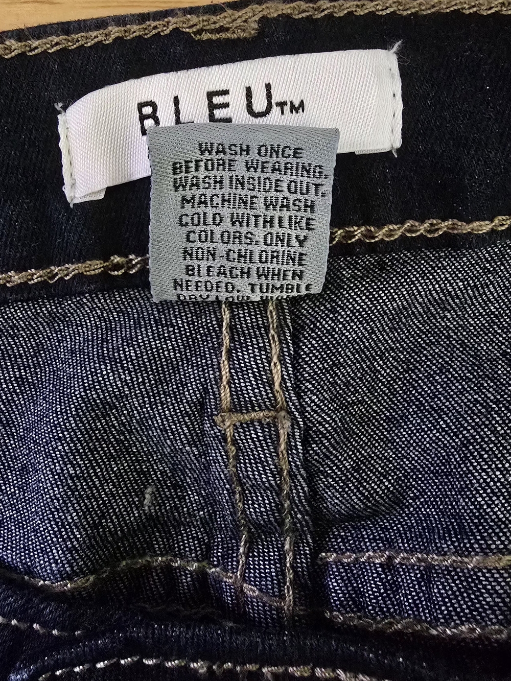BLEU Women's 6P Dark Wash Stretch Denim Jeans Petite Slim Leg - Picture 6 of 8